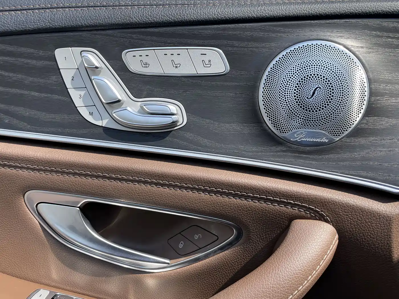 Mercedes-Benz E-Class 2021 E 300 L Sport Premium фото 17