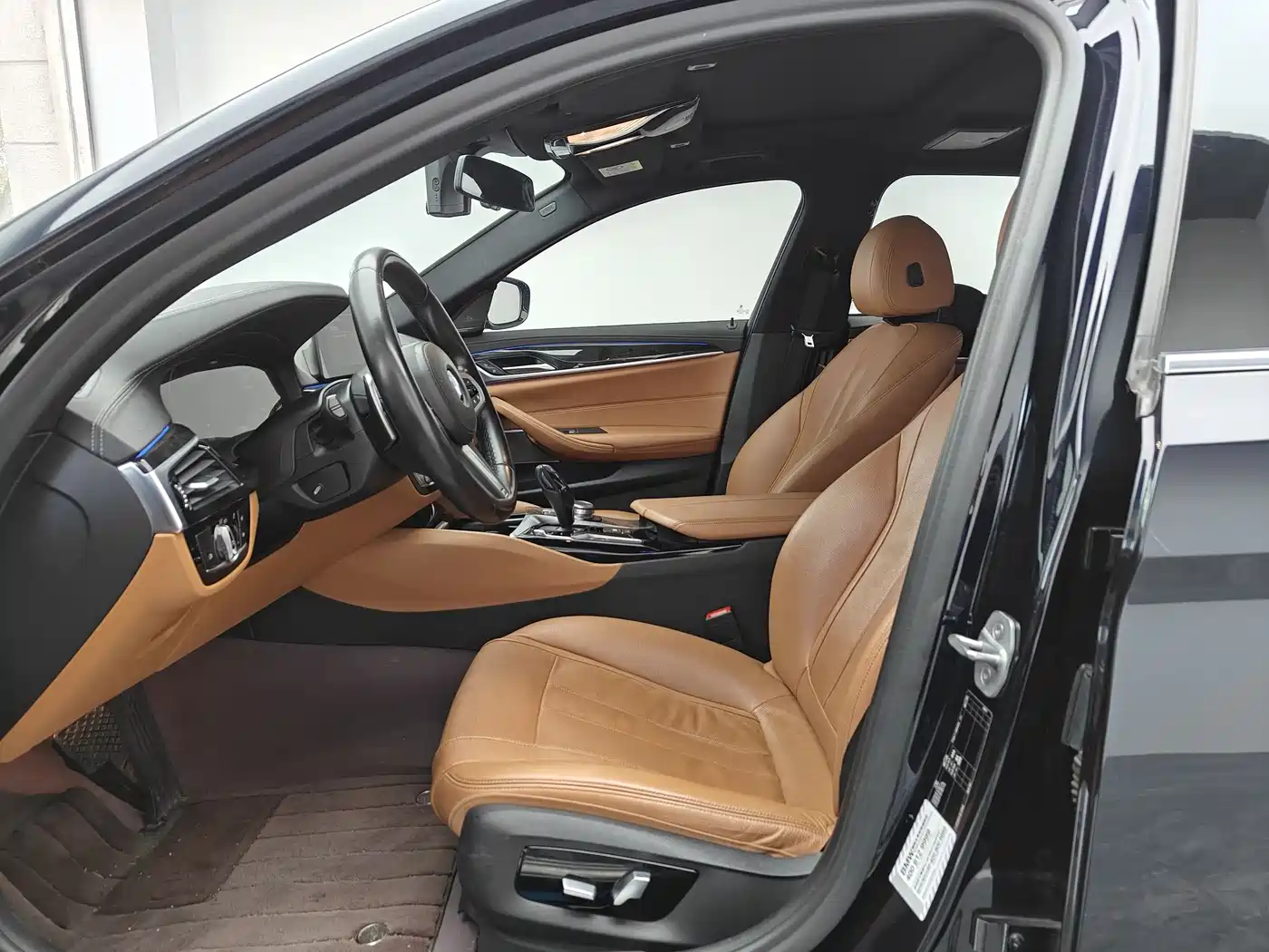 BMW 5 Series 2020 530Li Exclusive M Sport Package фото 9
