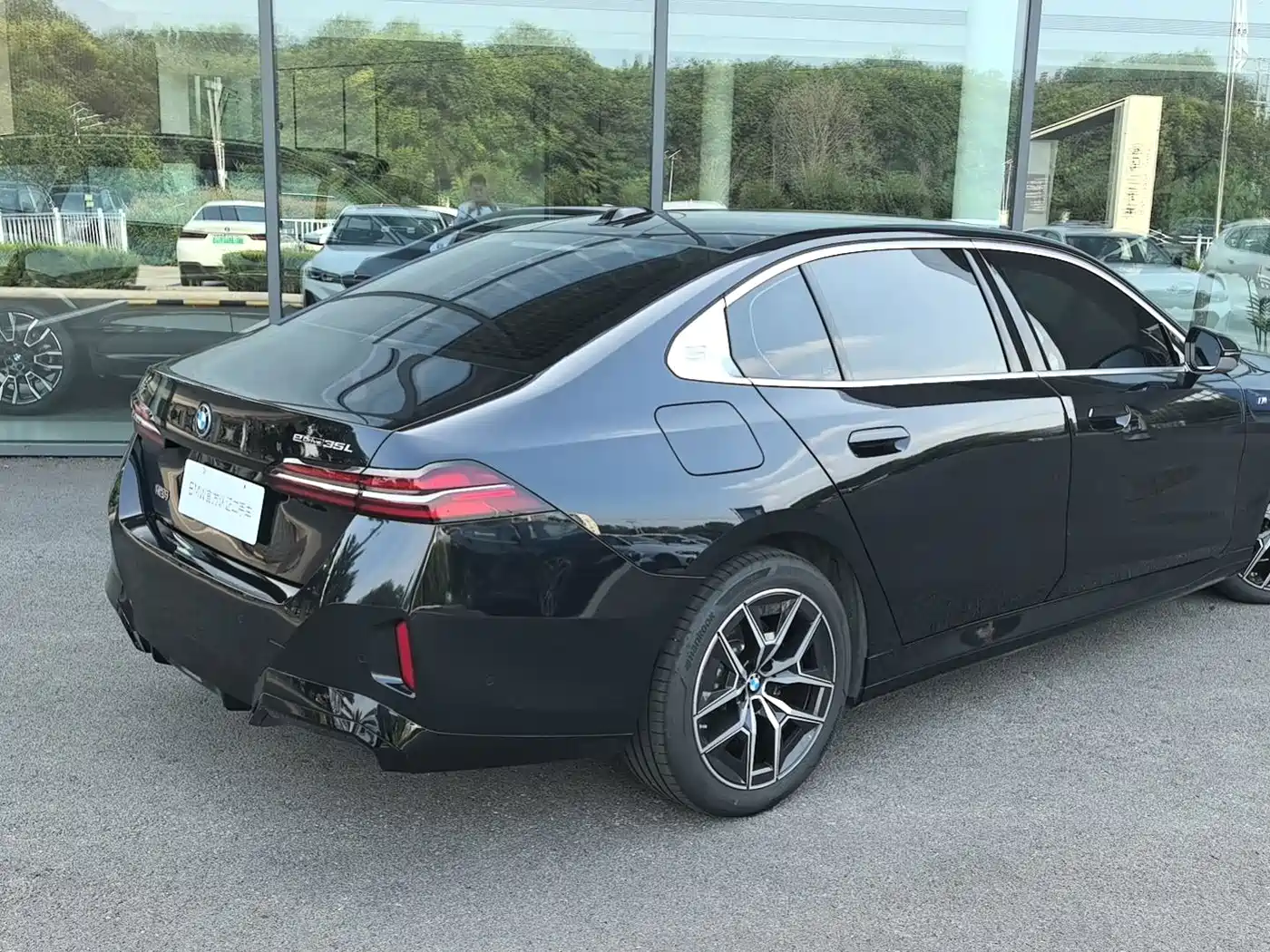BMW i5 2025 2025 eDrive 35L M Sport Package