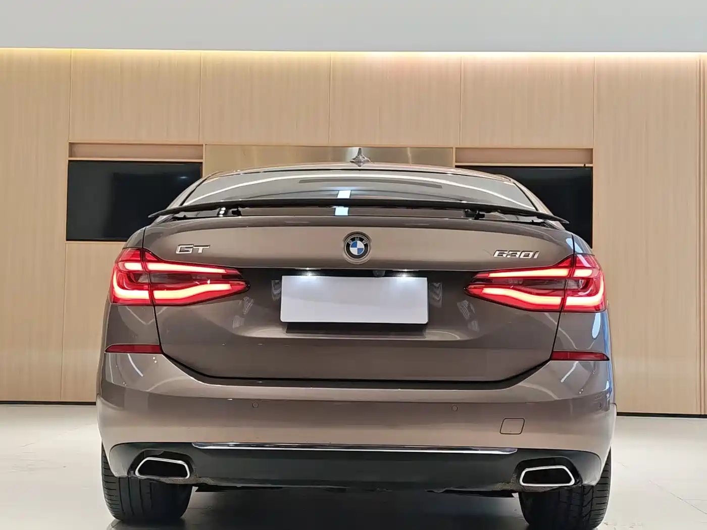 BMW 6 Series GT 2018 630i Luxury Design Package фото 6