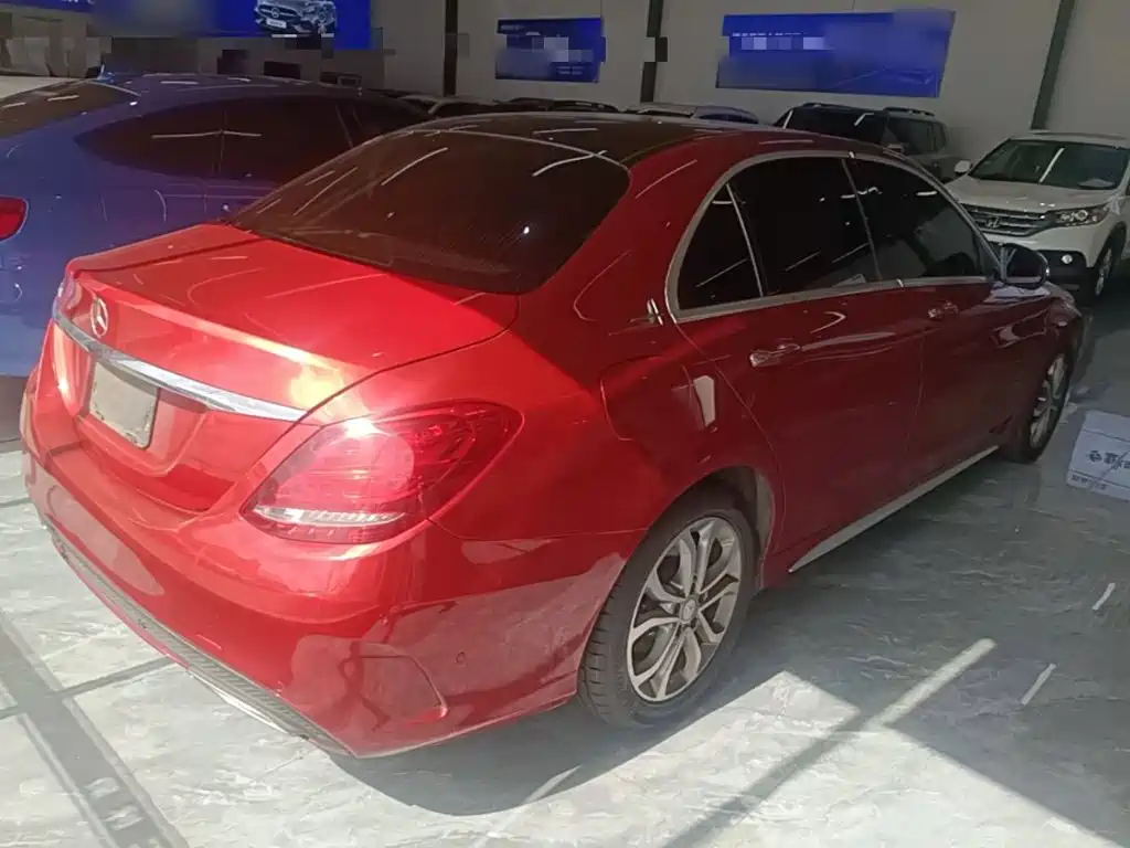 Фото 7 - Mercedes-Benz C-Class