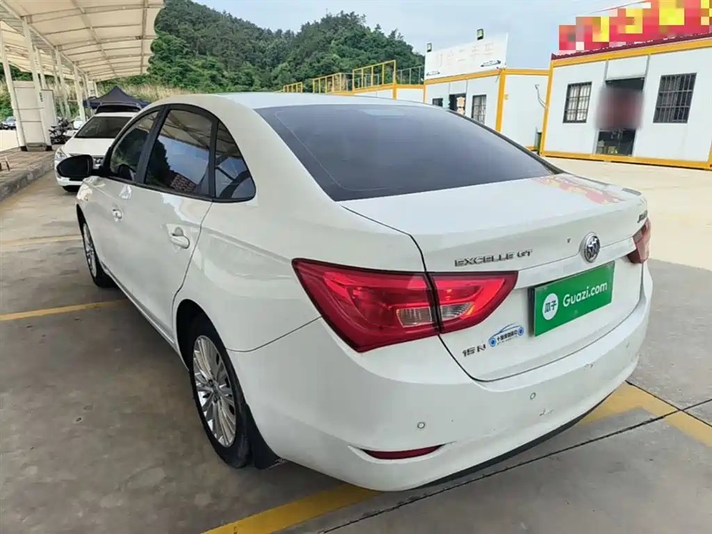 Buick Excelle 2016 15N Manual Elite фото 5