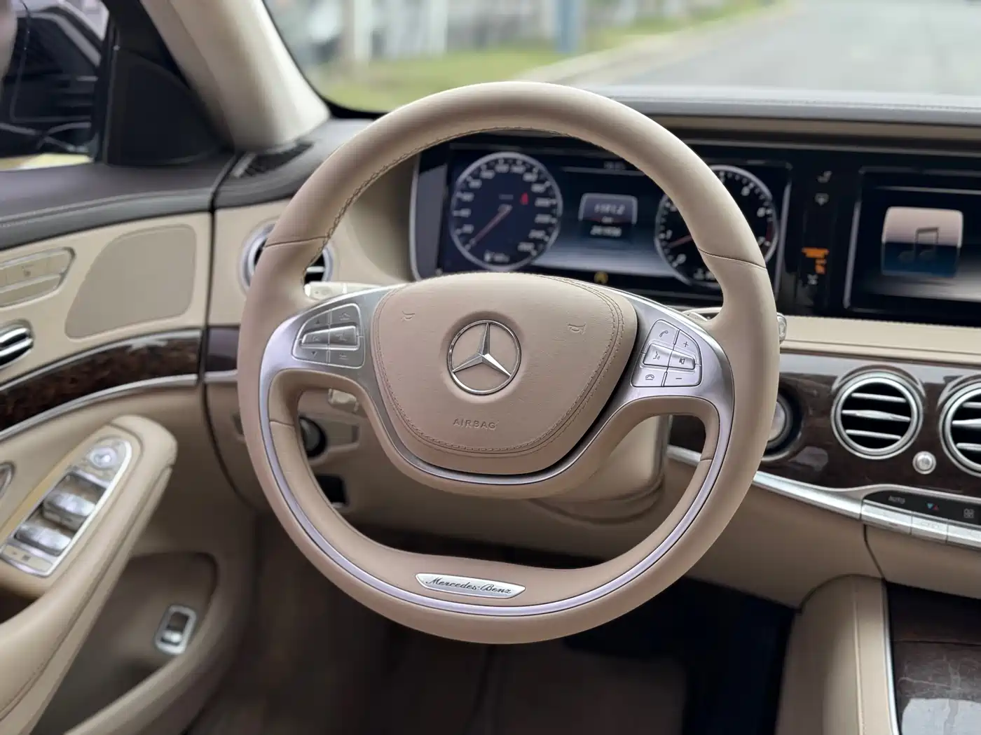 Mercedes-Benz S-Class 2014 S 320 L Business фото 18