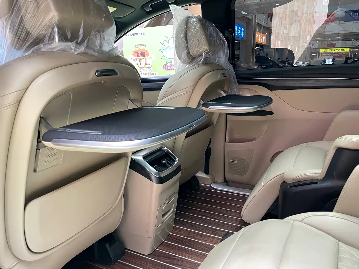 Buick GL8 2022 ES Landmark 653T Flagship фото 18