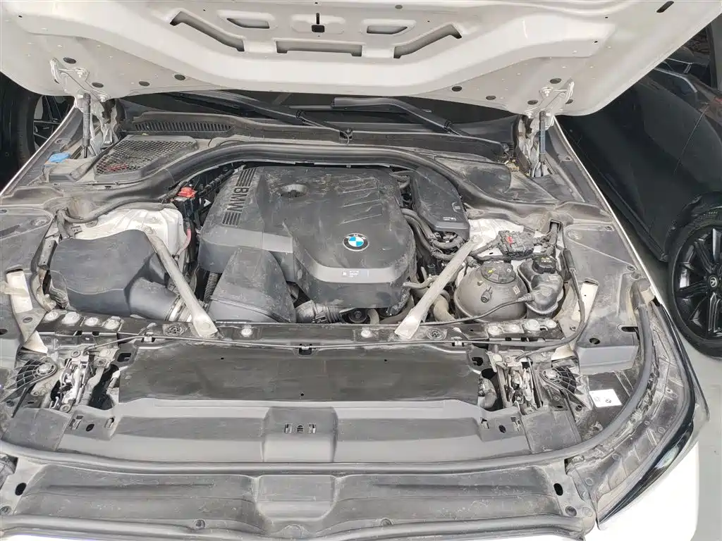 BMW 5 Series 2024 525Li M Sport Package фото 13