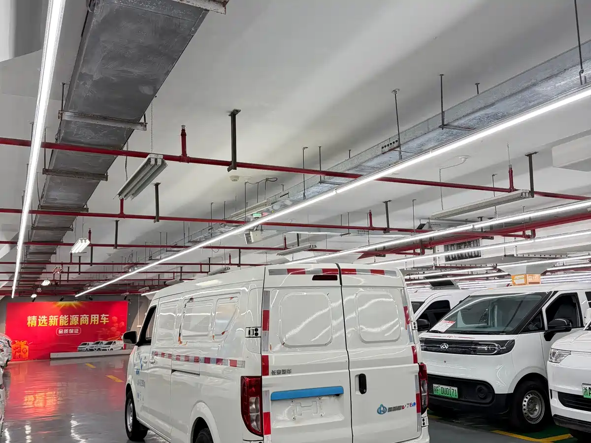 CHANGAN CROSS STAR V7 EV