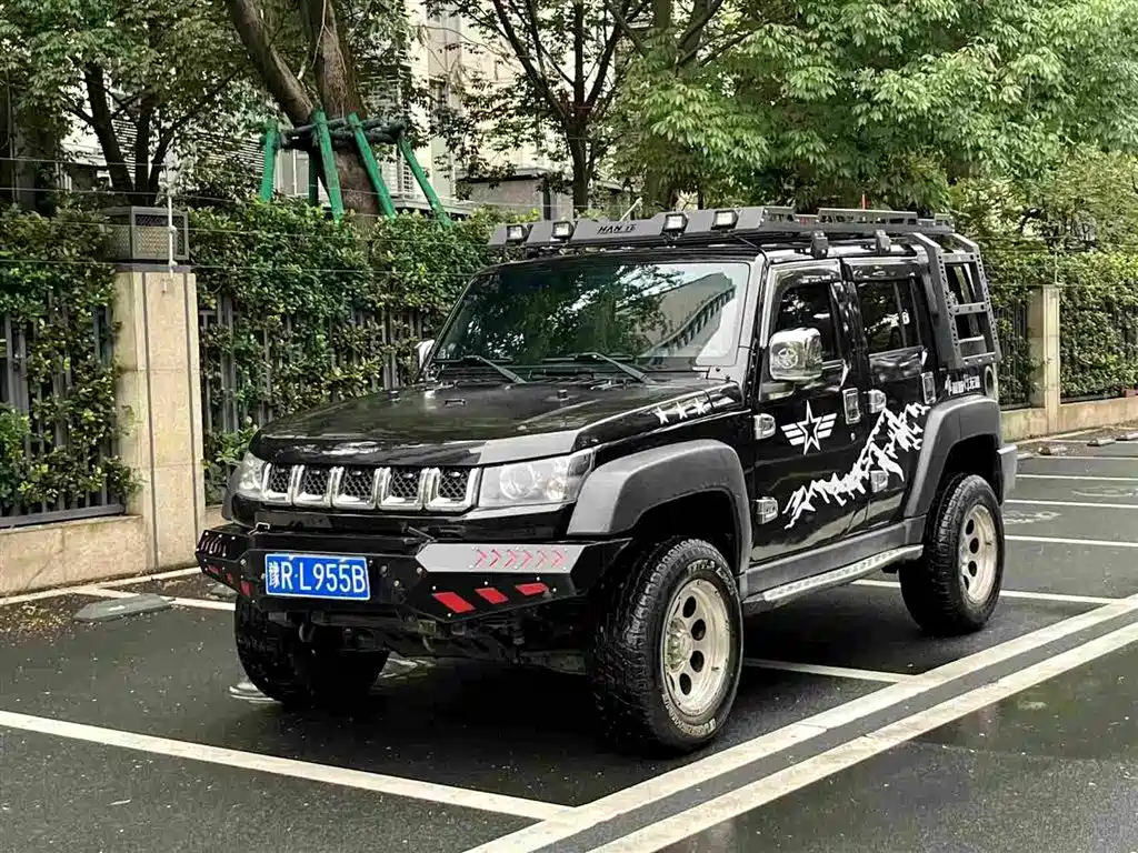 BAIC ORV Beijing Offroad BJ40 2016 Model 40L 2.3T Automatic 4WD Exclusive