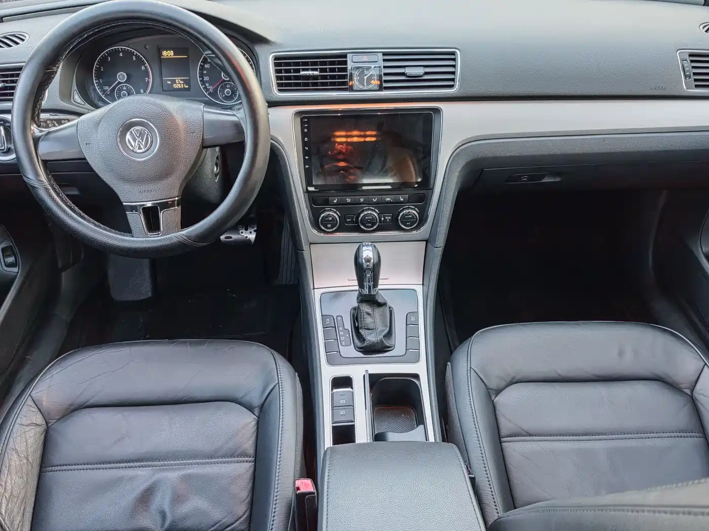 Volkswagen Passat 2013 1.8TSI DSG Zunrong фото 7