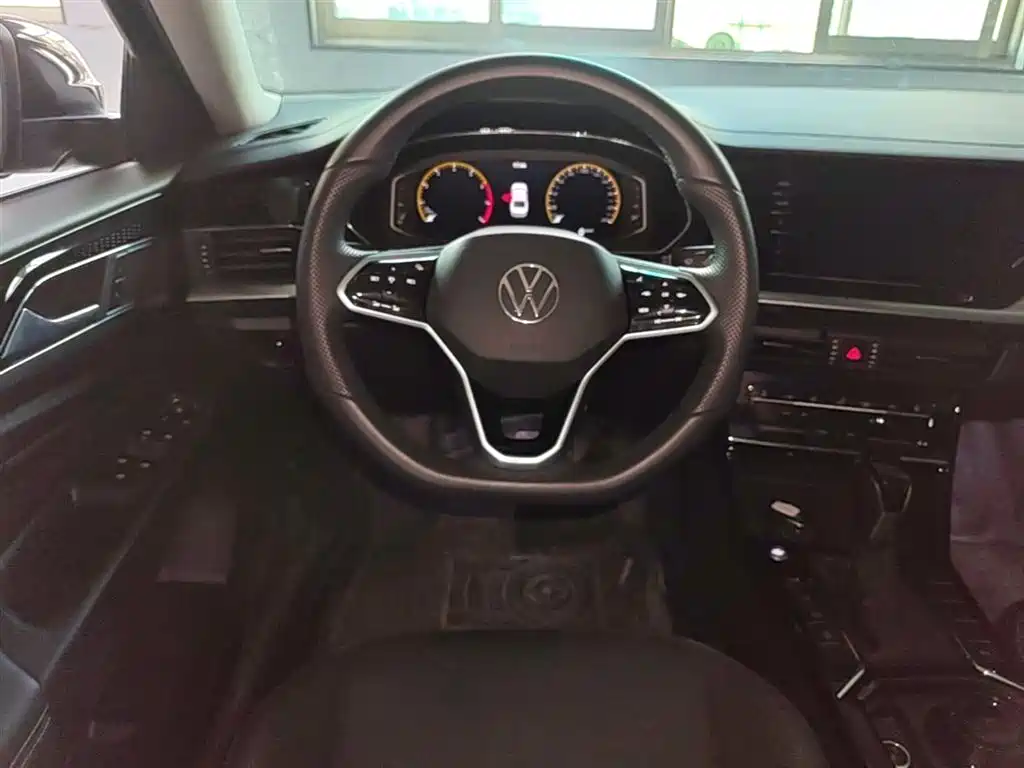 Volkswagen Passat 2024 330TSI Elite Edition фото 7