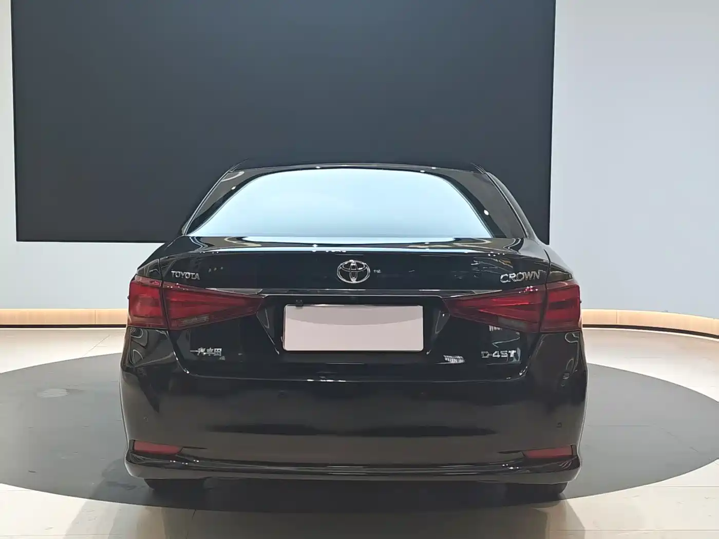 Toyota Crown 2015 2.0T Fashion фото 6