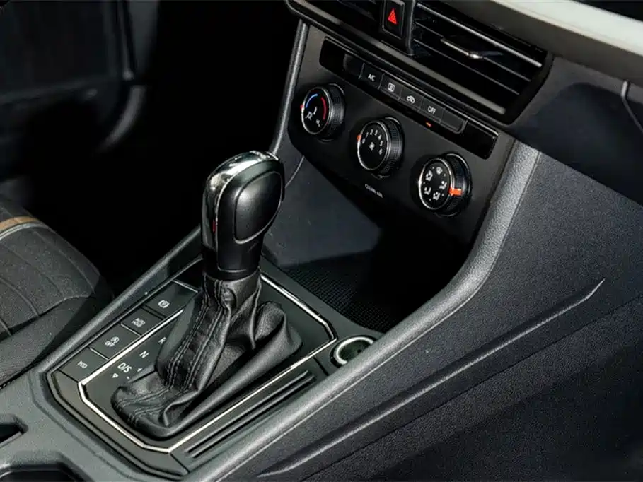 Volkswagen Lavida 2019 280TSI DSG Comfort Edition China VI фото 18