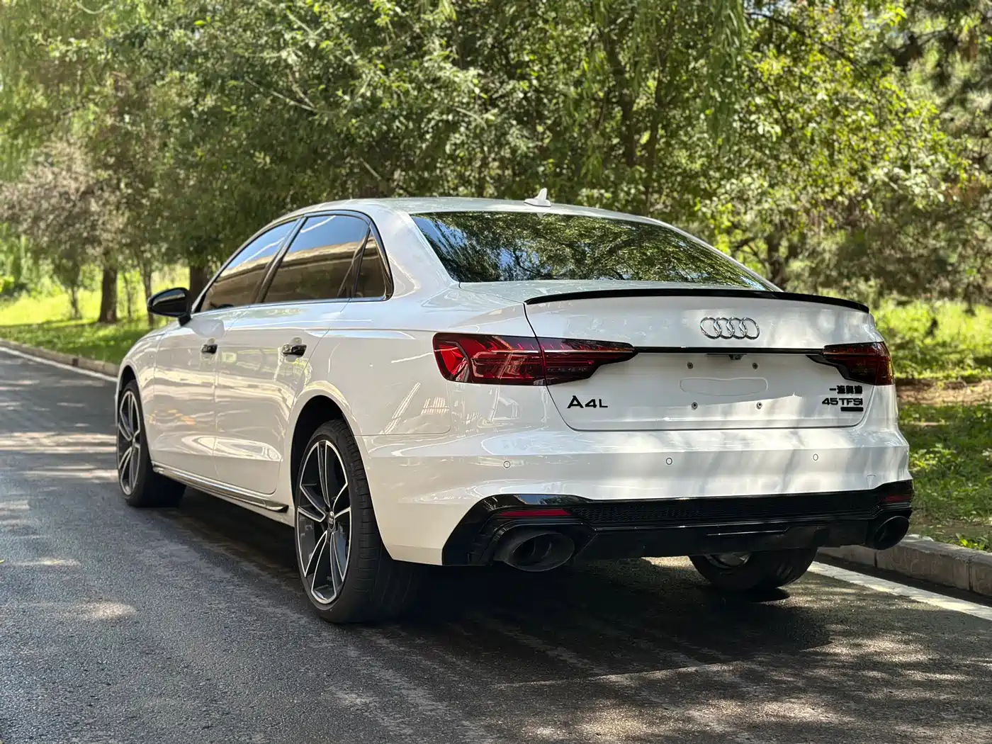 Audi A4L 2024 40 TFSI Luxury Dynamic фото 7
