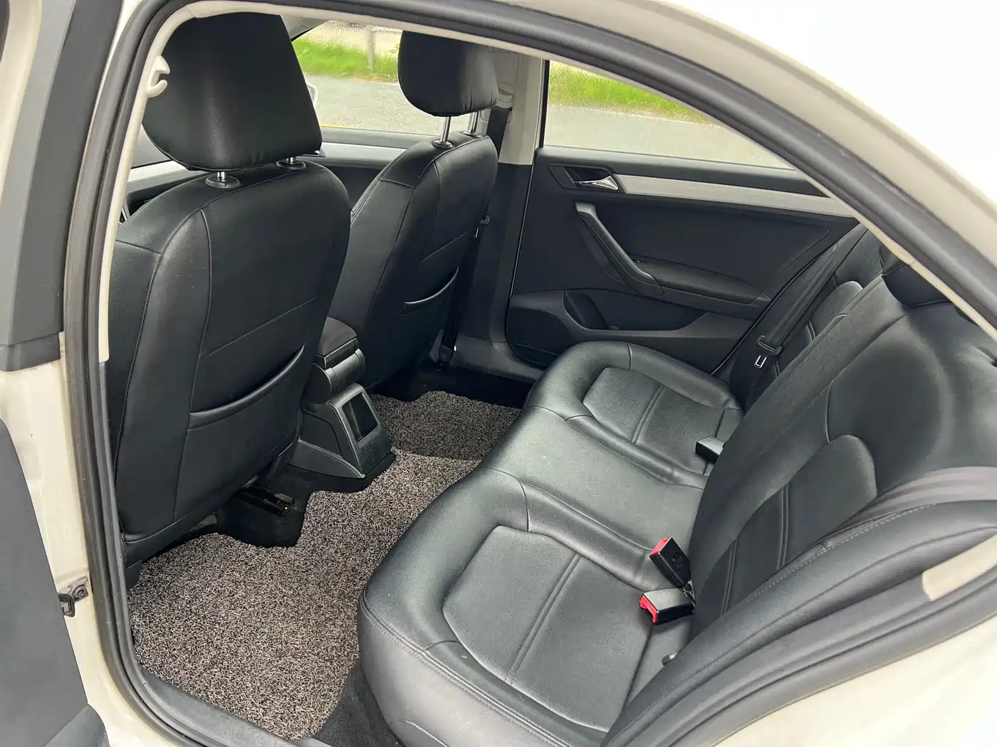 Volkswagen Jetta 2013 1.4L Manual Comfort фото 6