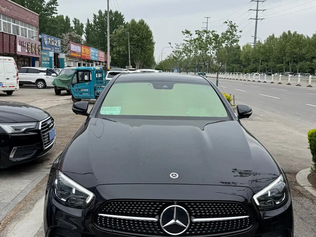 Mercedes-Benz E-Class (Import) 2023 E 300 Luxury Sport Edition фото 2