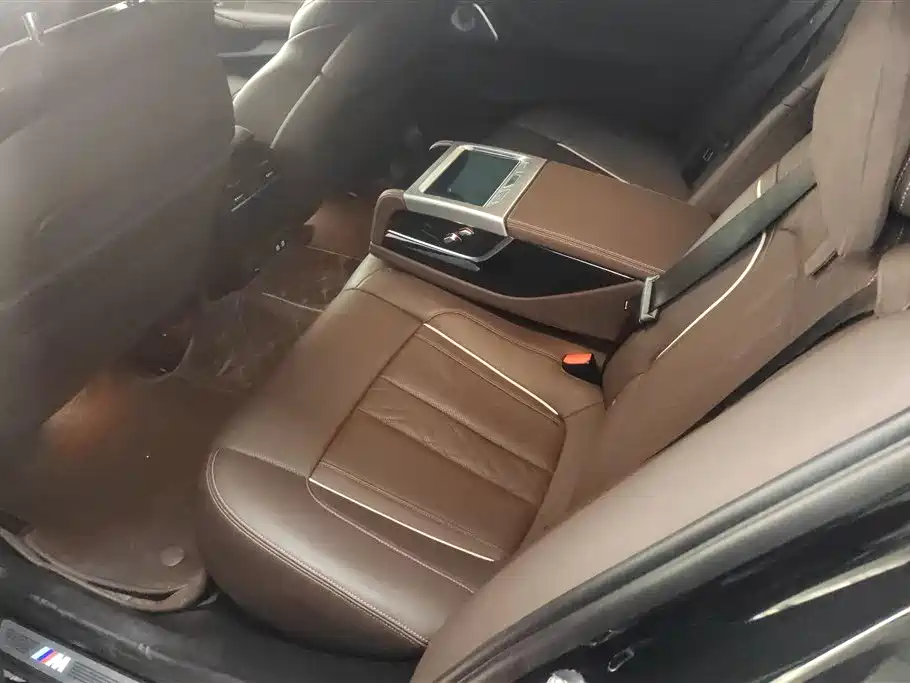 BMW 5 Series New Energy 2022 Facelift 535Le Pioneer M Sport Package фото 11