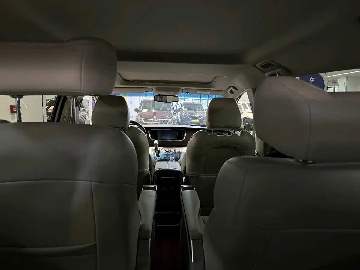 Buick GL8 2017 25S Premium Model China V фото 9