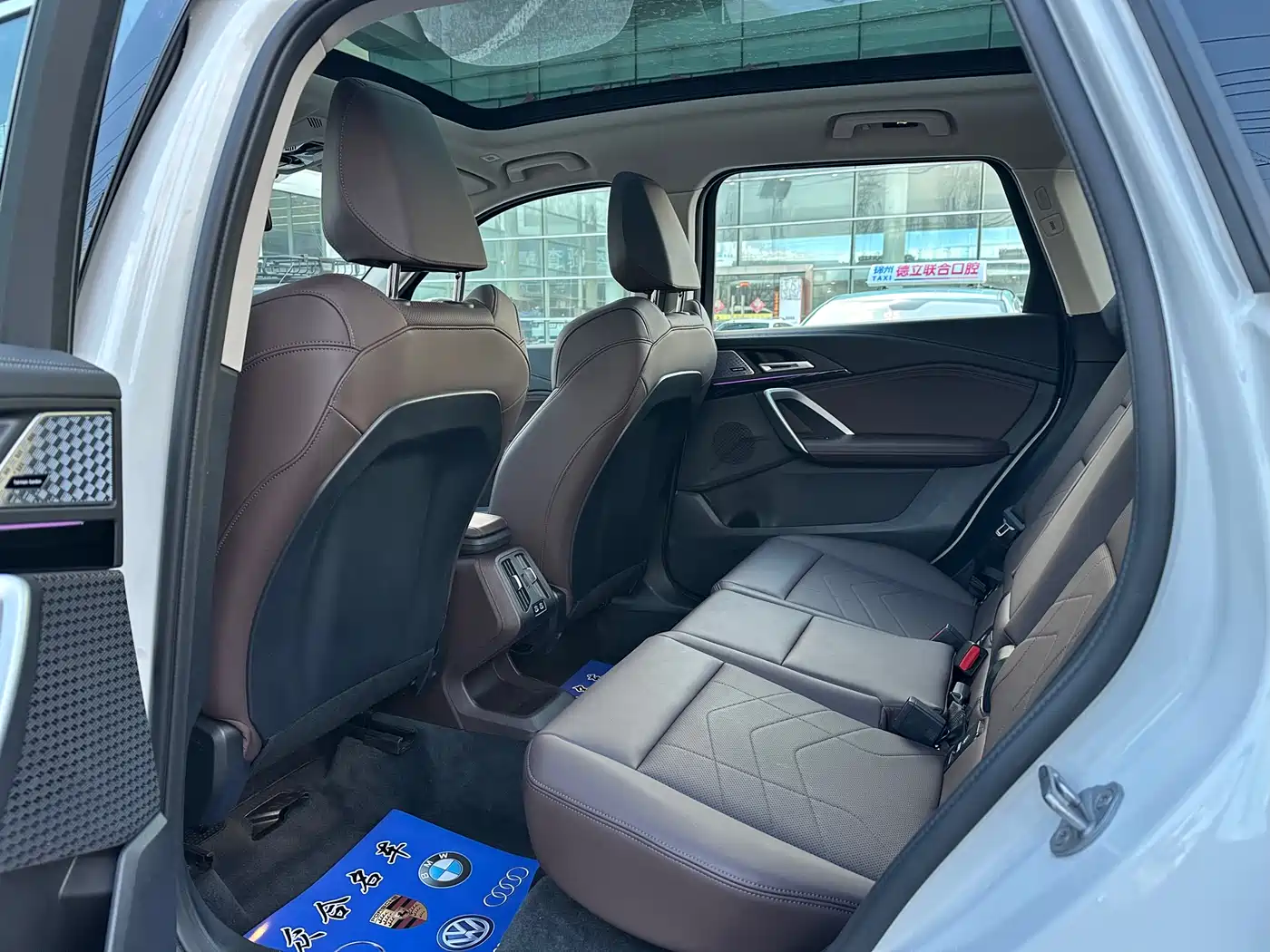 BMW X1 2024 sDrive25Li X Design Package фото 9
