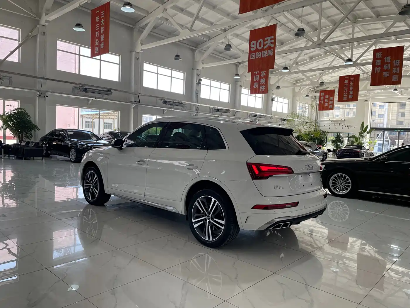 AUDI Q5L