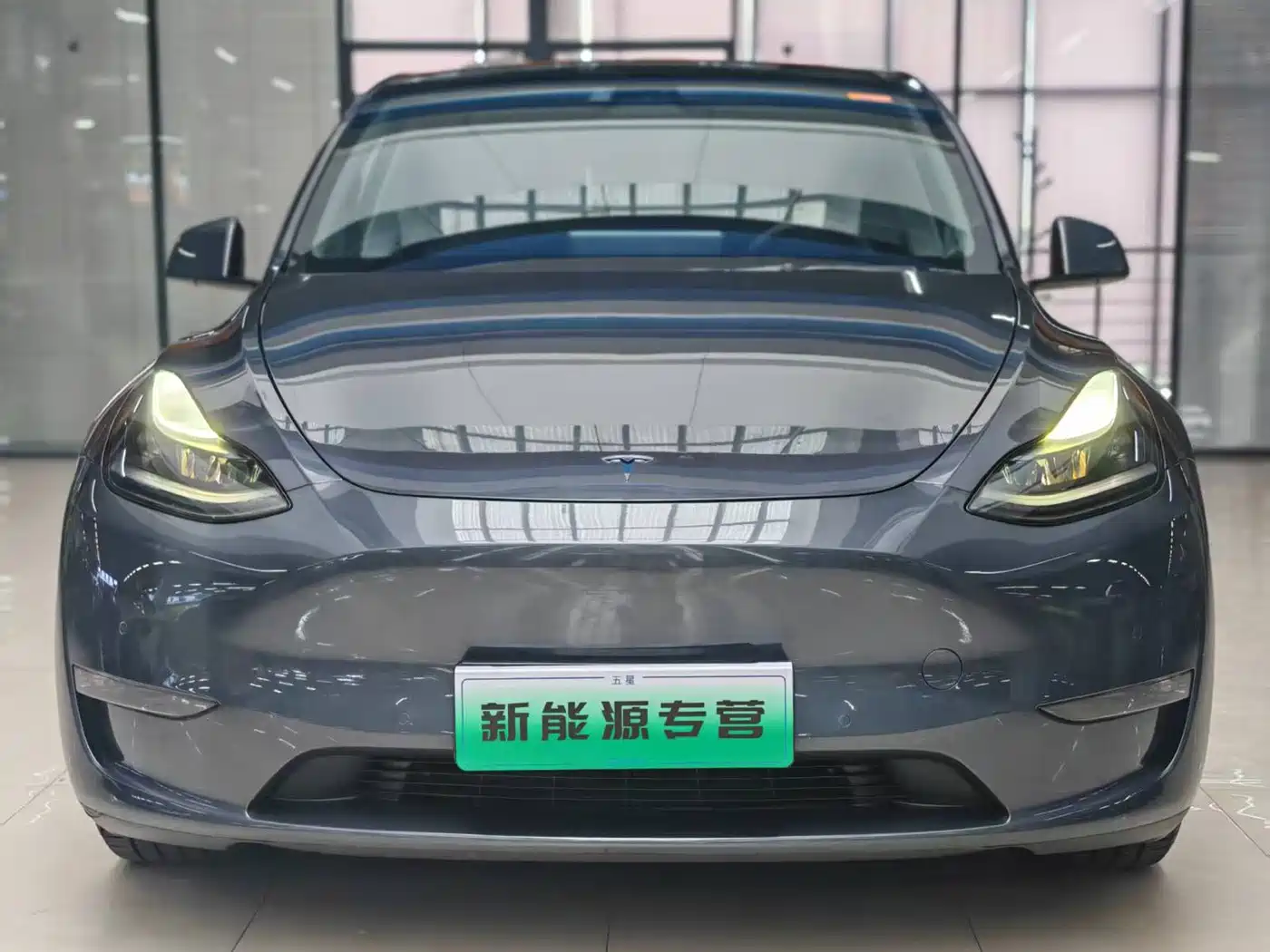 Tesla Model Y 2021