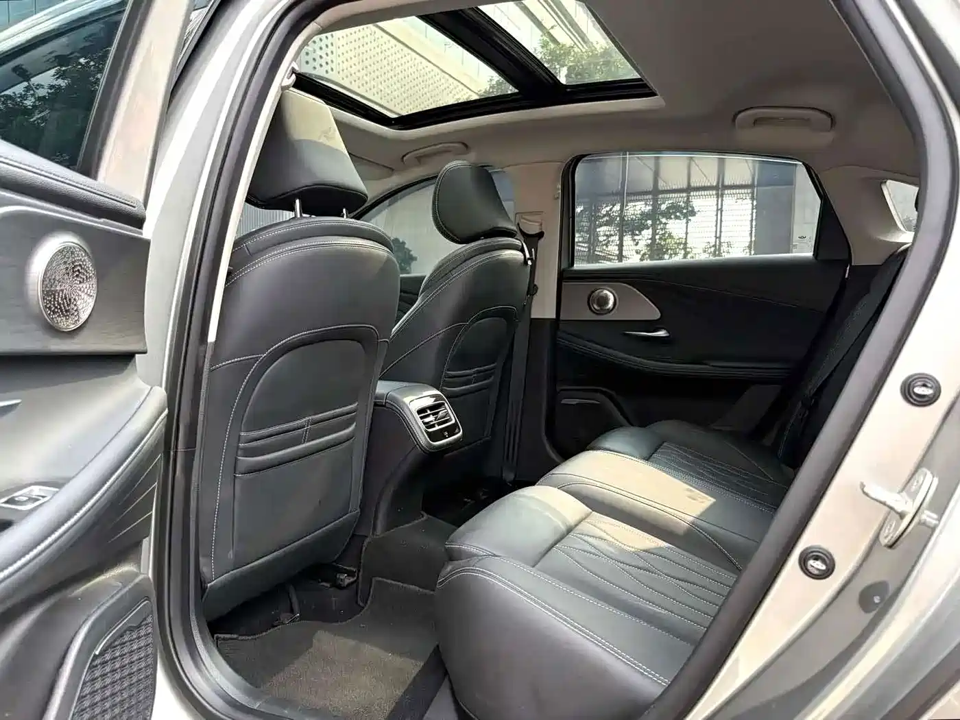 Фото 6 - Chery Arrizo 8