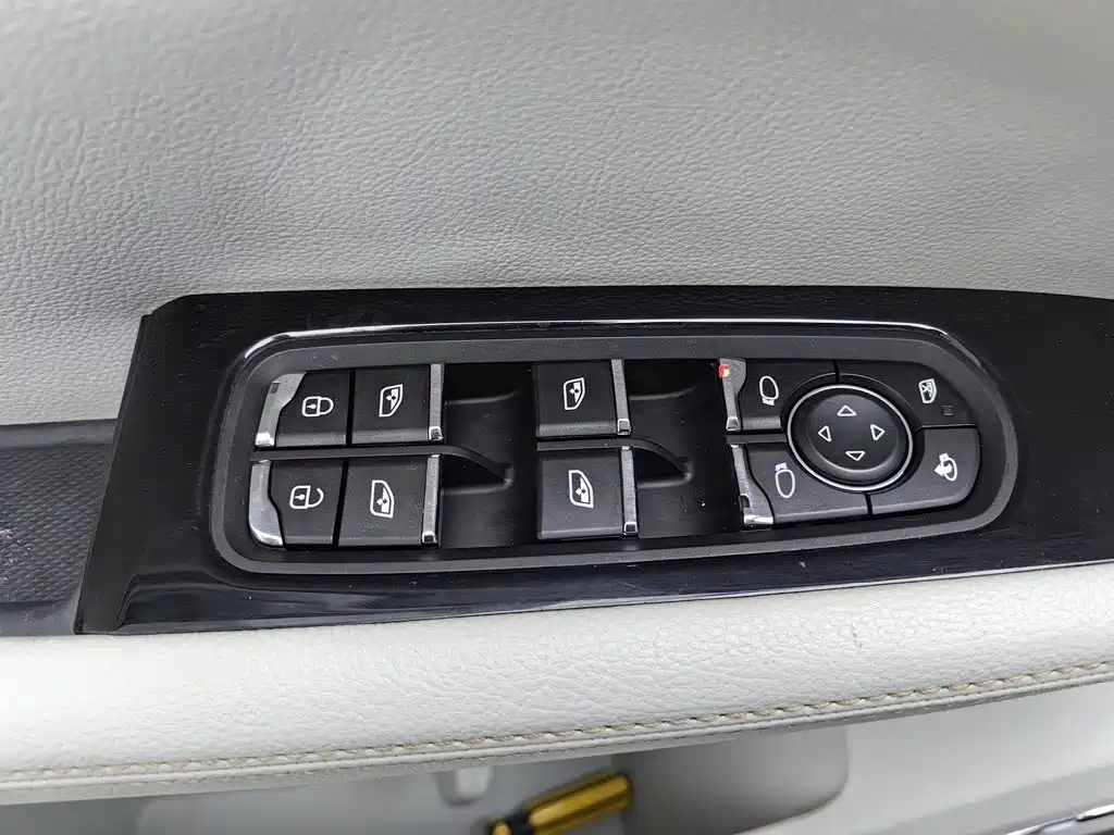 Hanteng Auto Hanteng X5 2018 2018 1.5T CVT Luxury Edition
