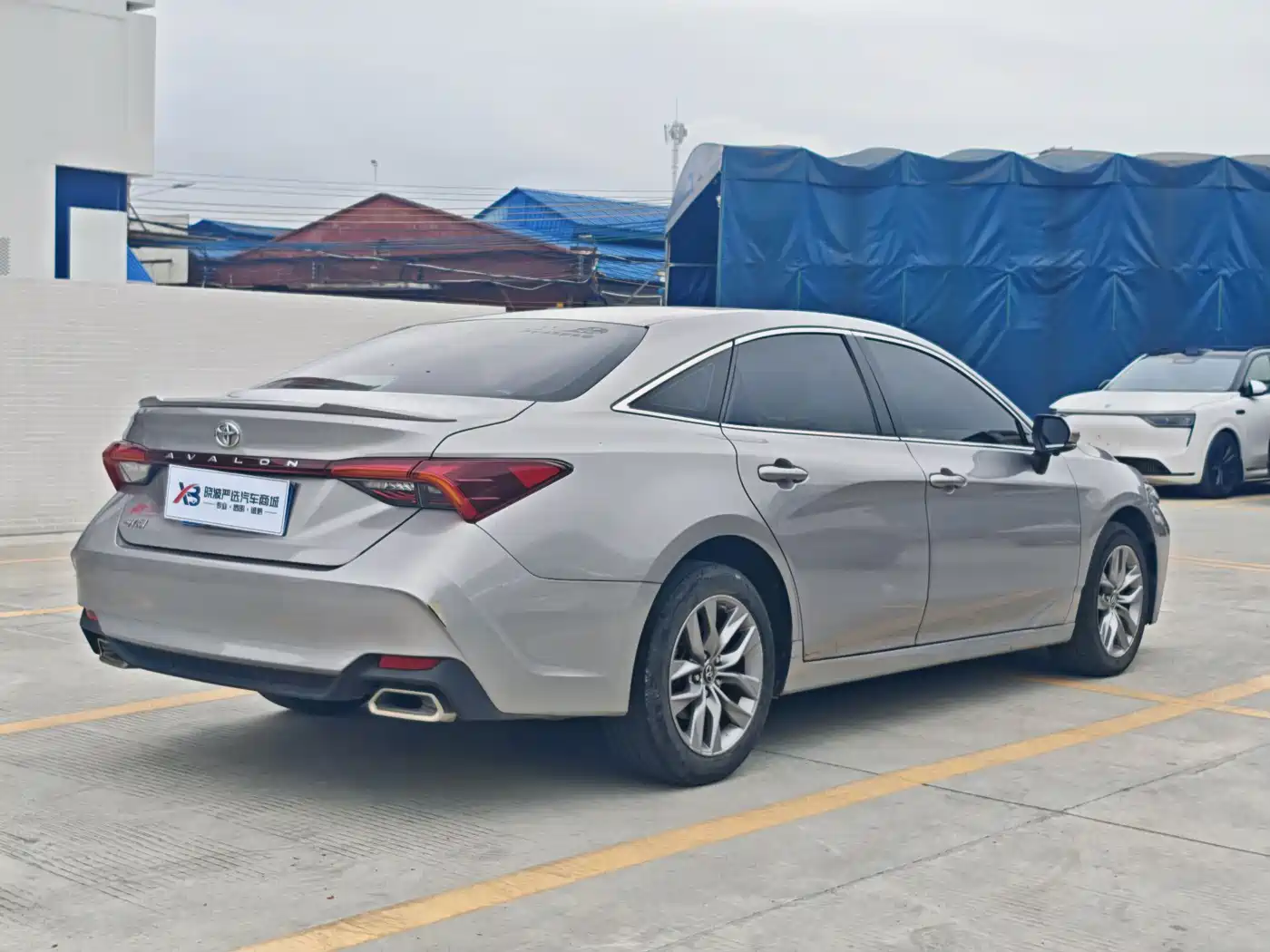 Toyota Avalon 2019 2.5L Progressive Edition China VI фото 6