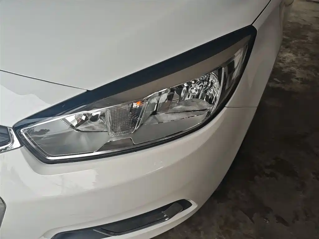 Chevrolet Cruze 2016 1.4T DCG Luxury Edition фото 24