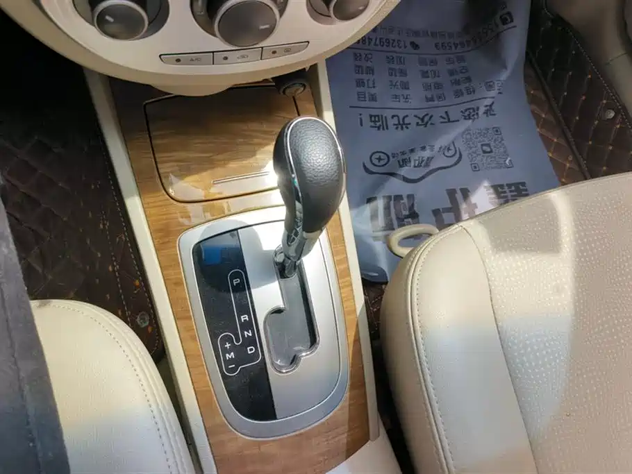 Buick Excelle 2015 1.5L Automatic Classic фото 16
