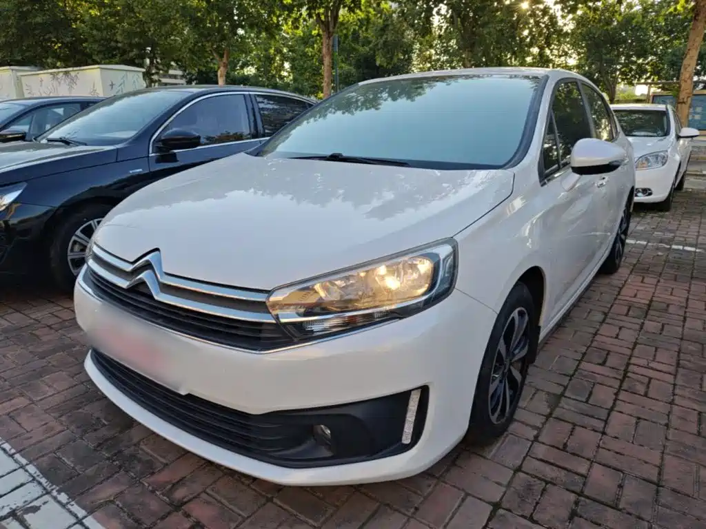 صورة 2 - Citroën C4 C-Quatre