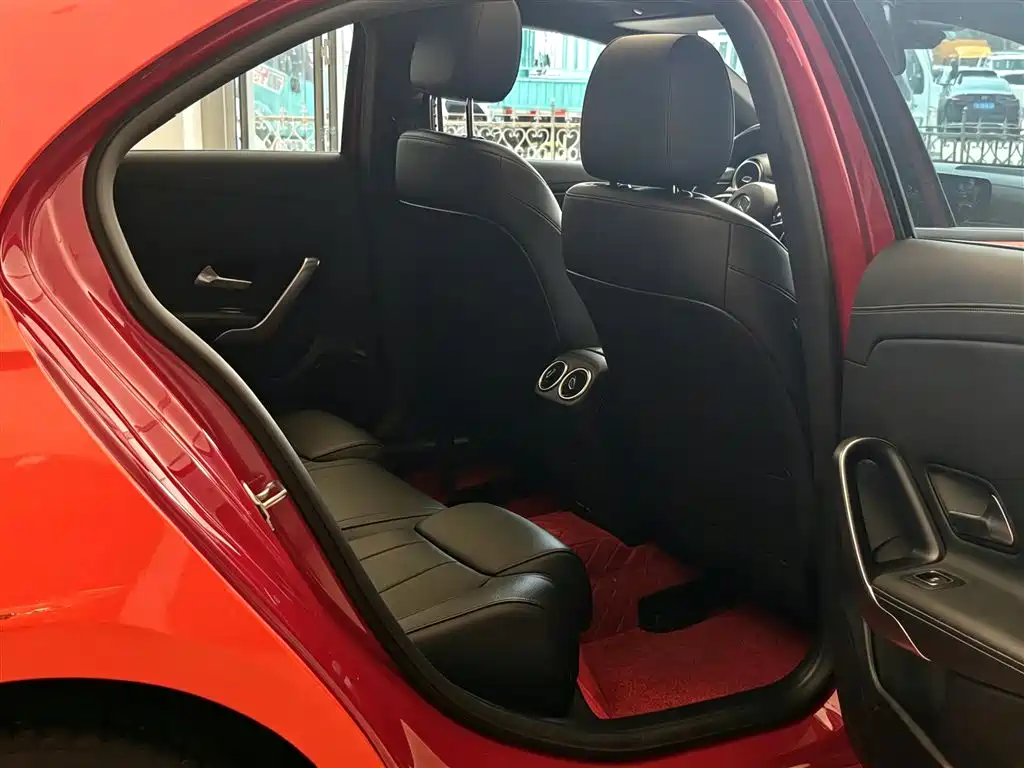 Mercedes-Benz A-Class 2022 A 180 L Sport Sedan фото 12