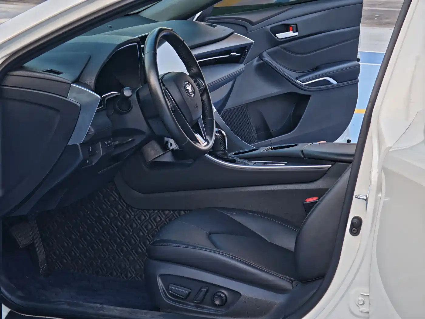 Toyota Avalon 2019 2.0L Luxury Edition (China VI) фото 13