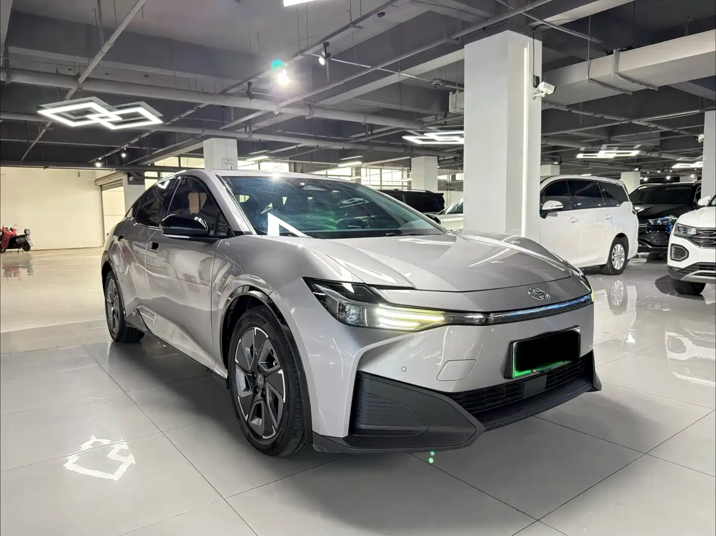 Toyota bZ3 2024 517km Elite PRO фото 3
