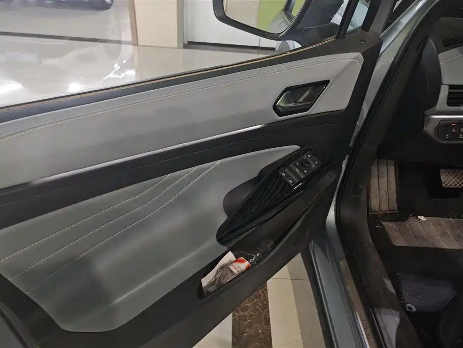 Volkswagen ID.4 X 2025 Smart Pure Intelligent Edition фото 7