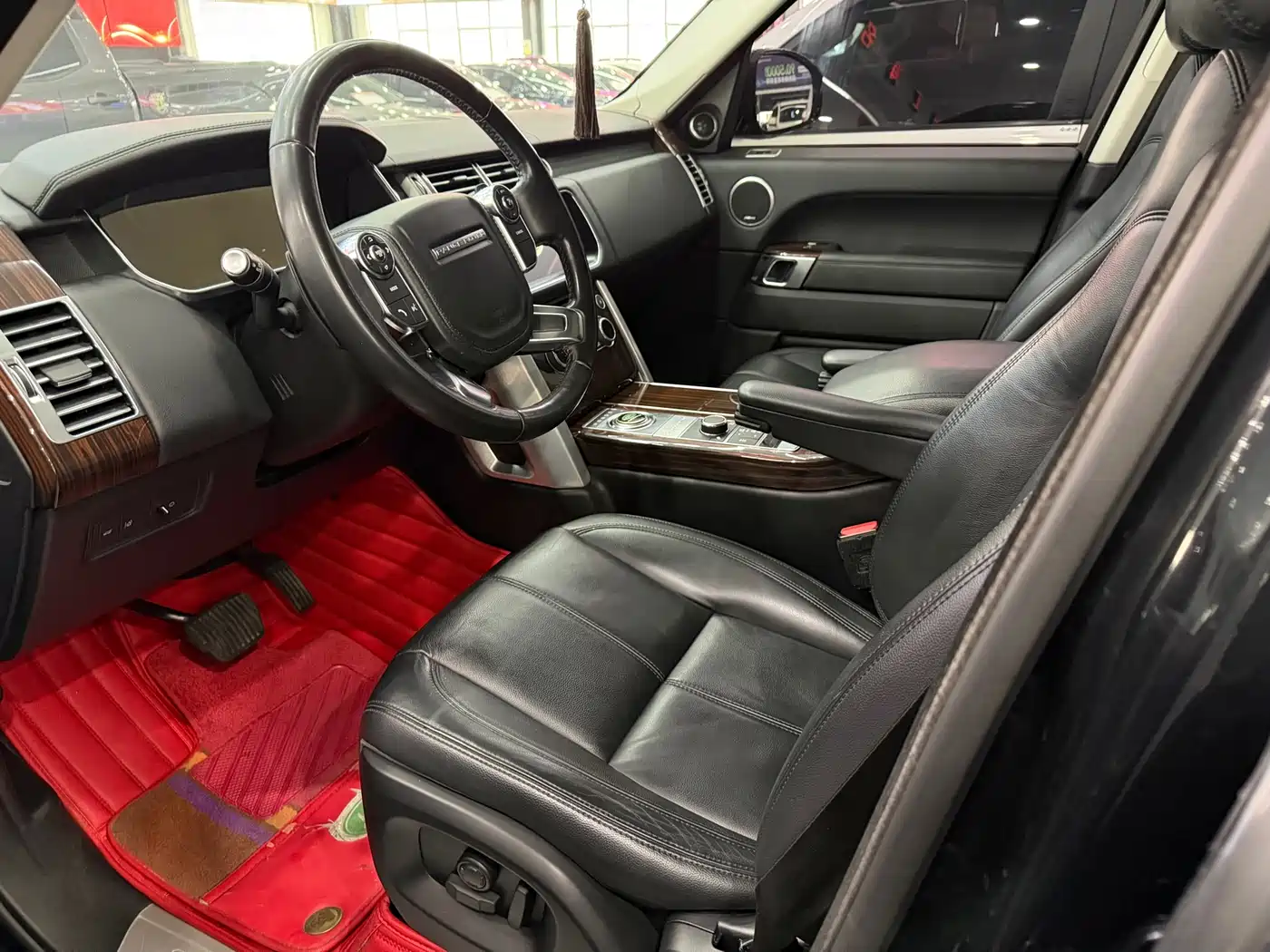 Land Rover Range Rover 2017 3.0 SC V6 Vogue фото 12