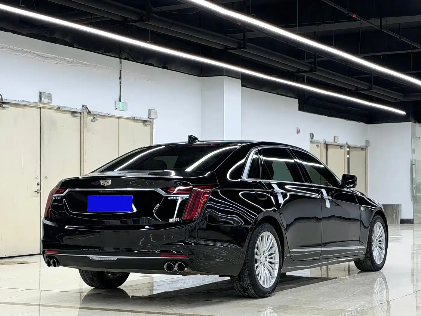 Cadillac CT6 2019 28T Fashion Model фото 9