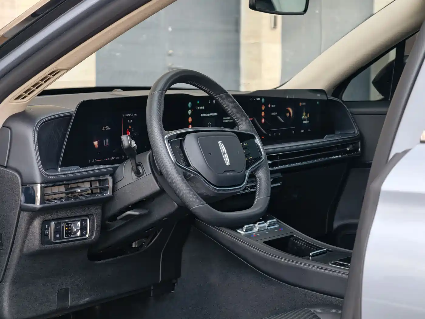 Lincoln Adventurer 2023 2.0T 2WD Zunxiang Edition фото 6