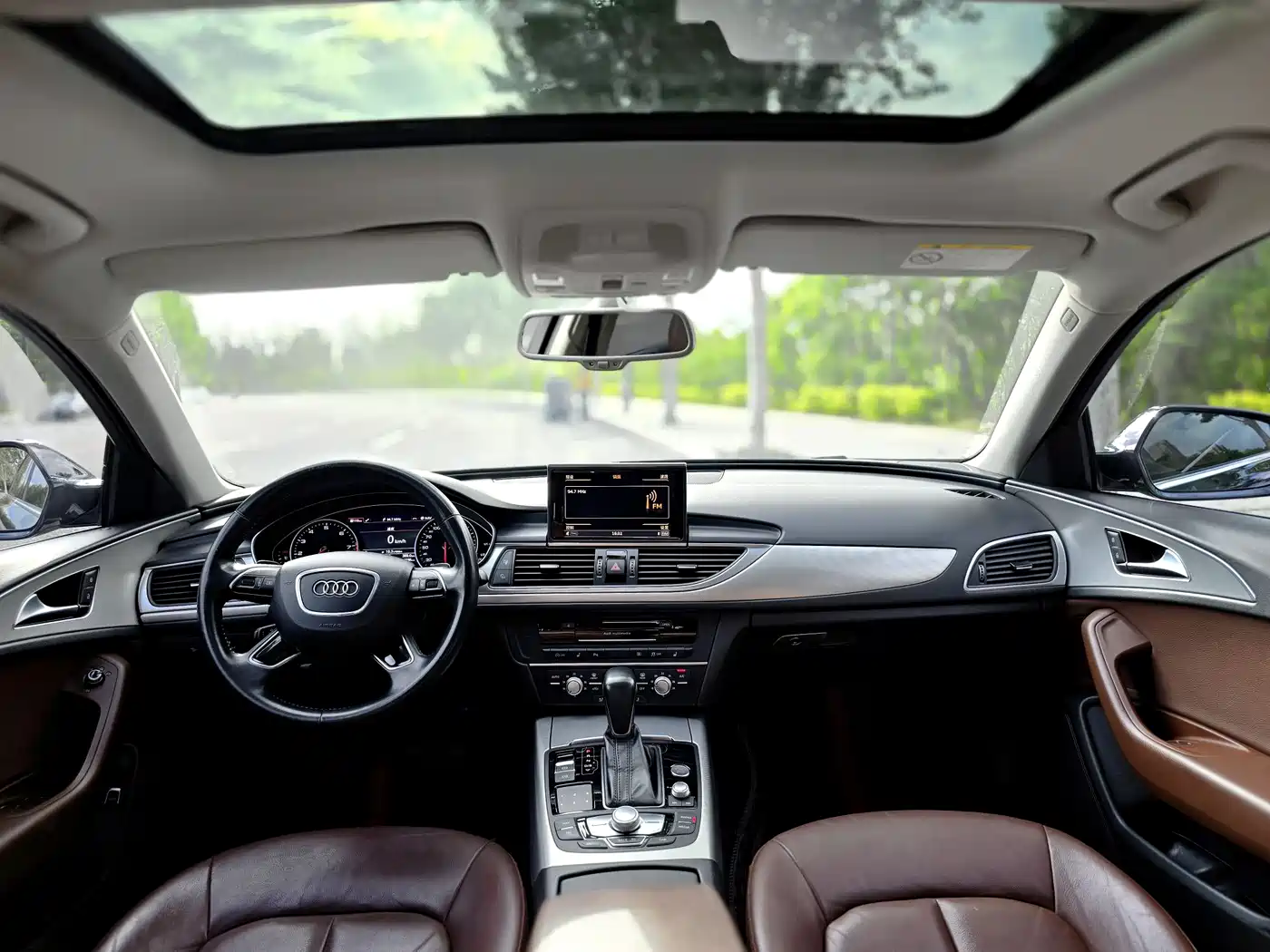 Audi A6L 2018 30th Anniversary 35 TFSI Fashion фото 12