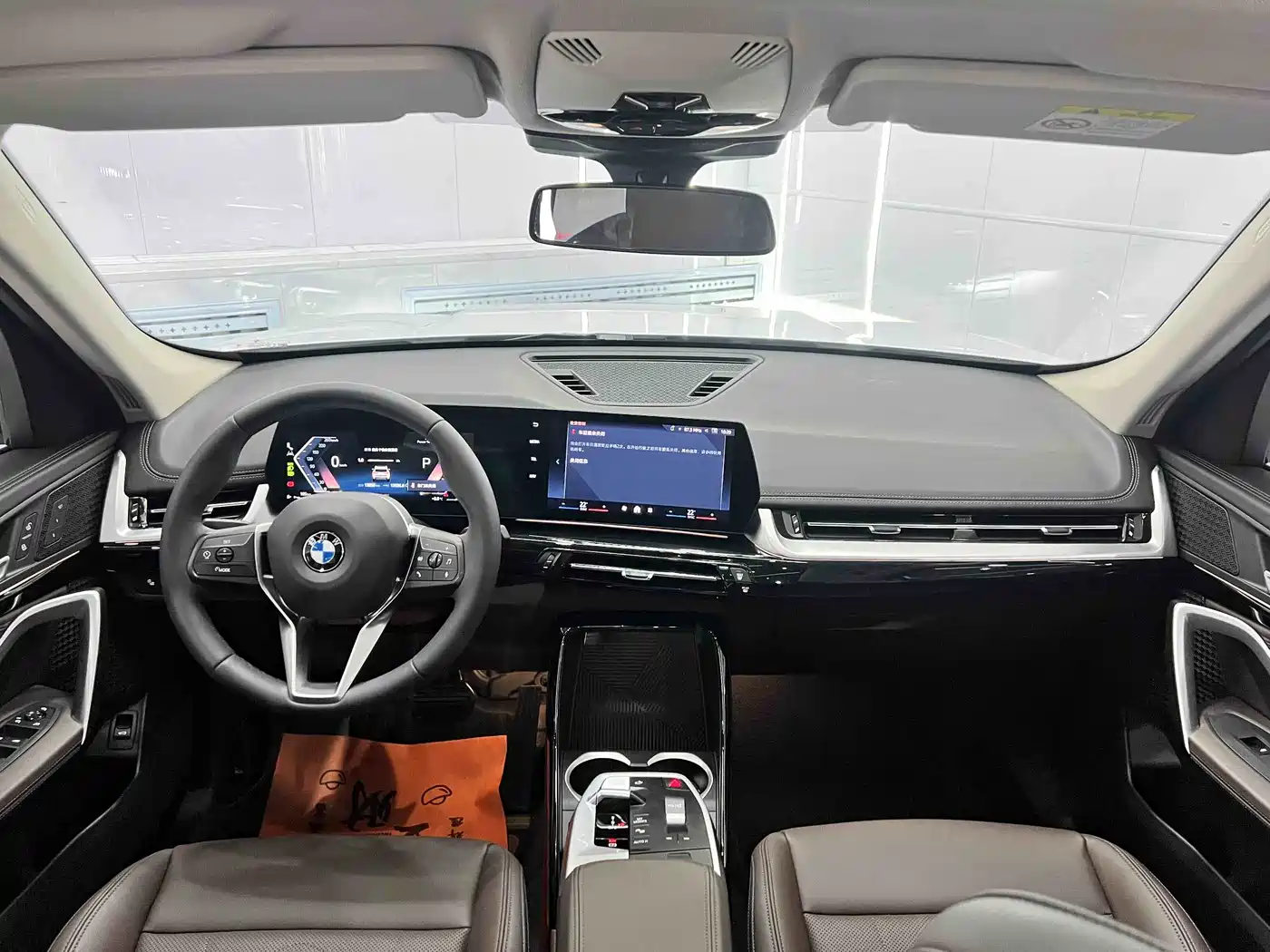 BMW X1 2023 sDrive20Li X Design Package фото 18