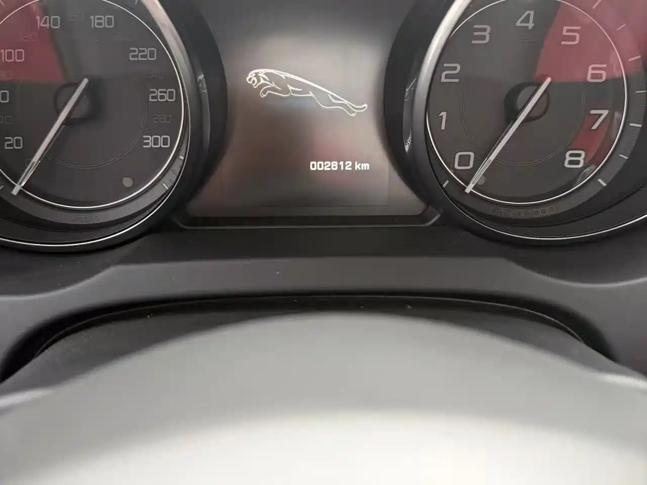 Фото 8 - Jaguar F-TYPE