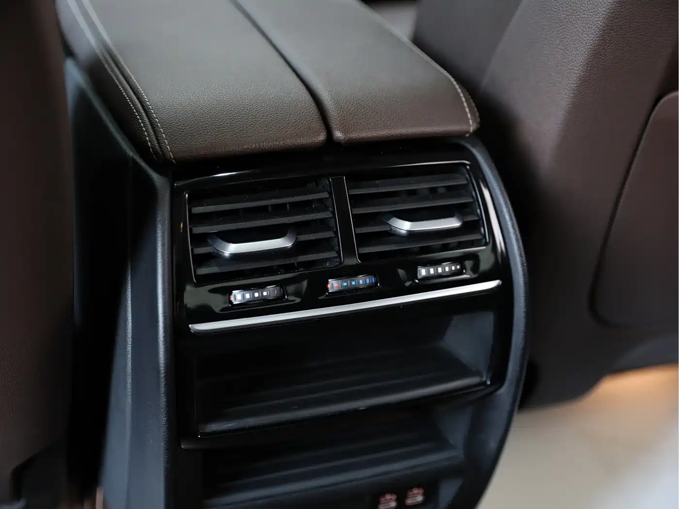 BMW 5 Series 2022 525Li Luxury Package фото 13
