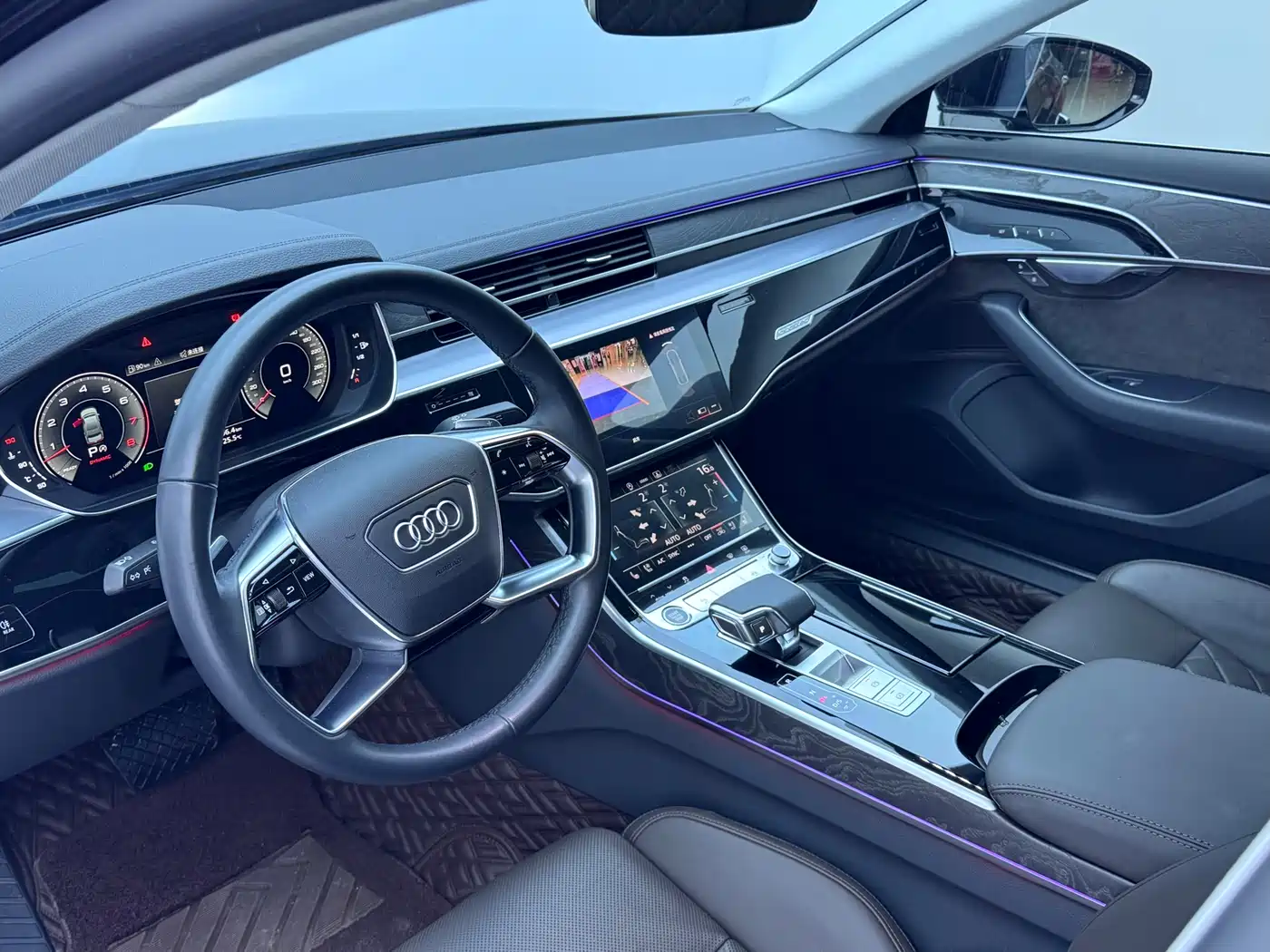 Audi A8 2021 A8L 50 TFSI quattro Comfort фото 10