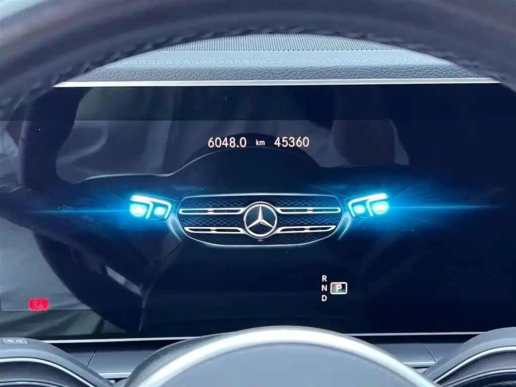 Mercedes-Benz GLE 2020 Facelift GLE 450 4MATIC Luxury фото 4