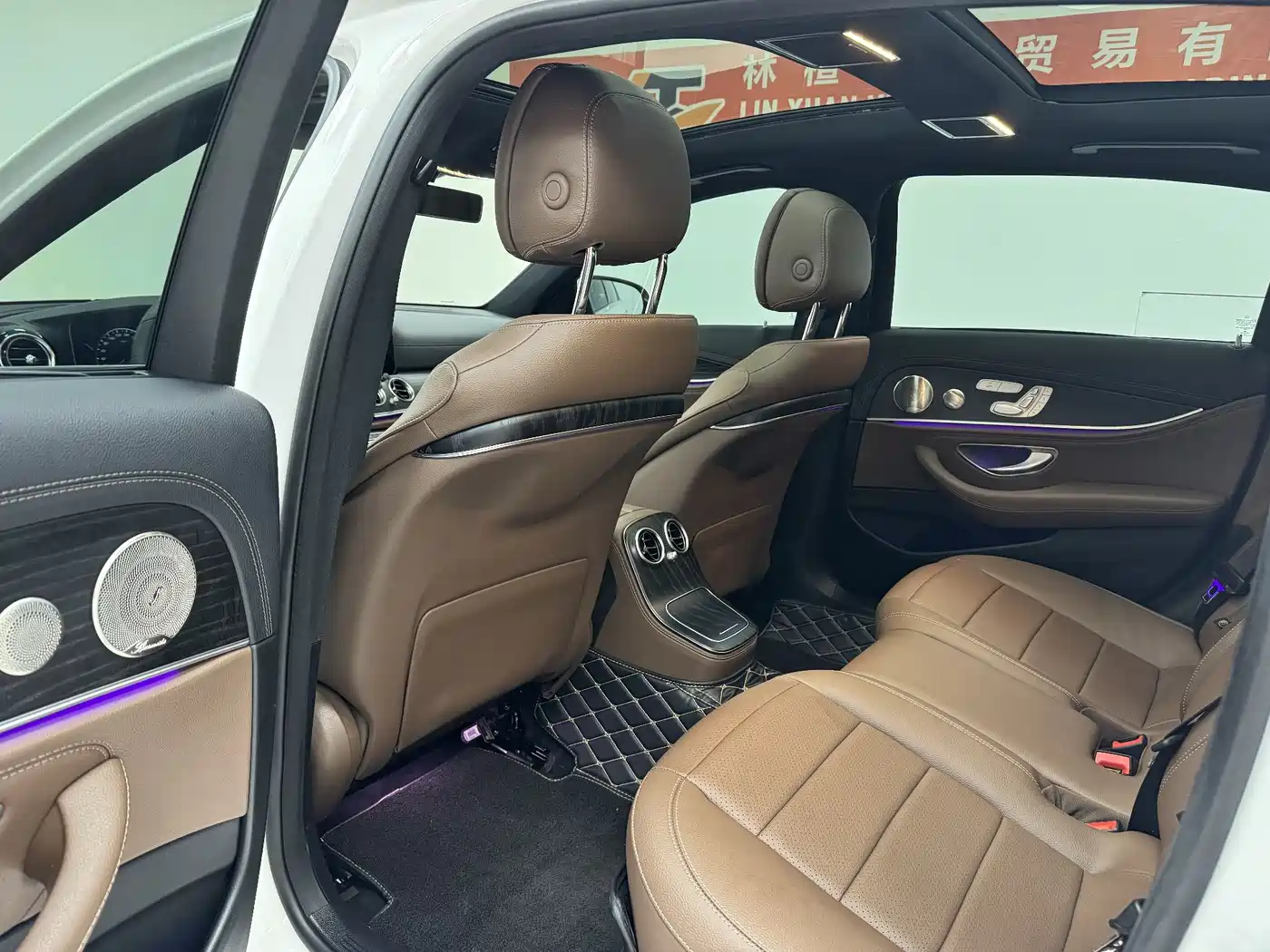 Mercedes-Benz E-Class 2023 E 300 L Sport Luxury фото 4
