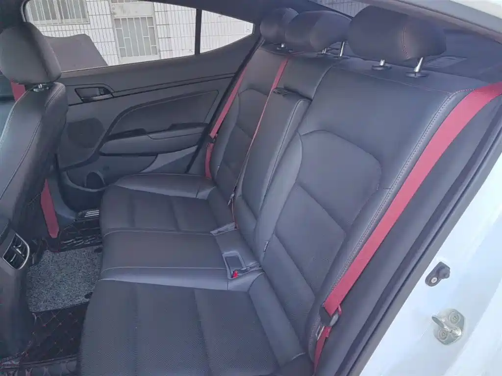 Hyundai Elantra 2019 1.4T Dual-clutch XuanDong·Vitality Type фото 17