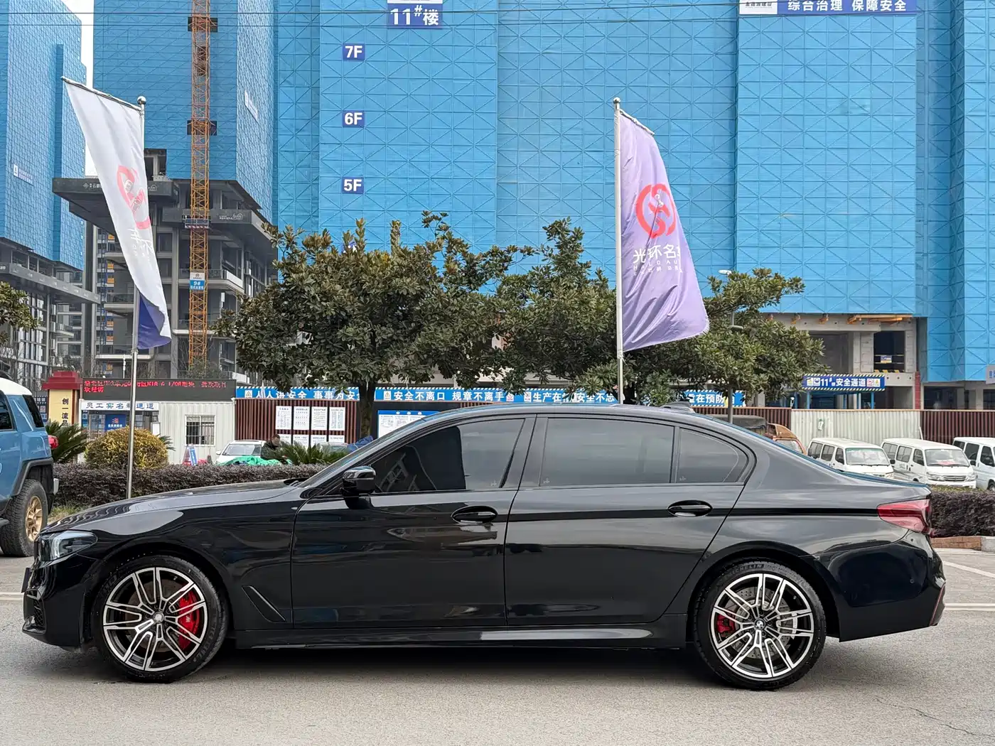 BMW 5 Series 2020 525Li M Sport Package фото 3