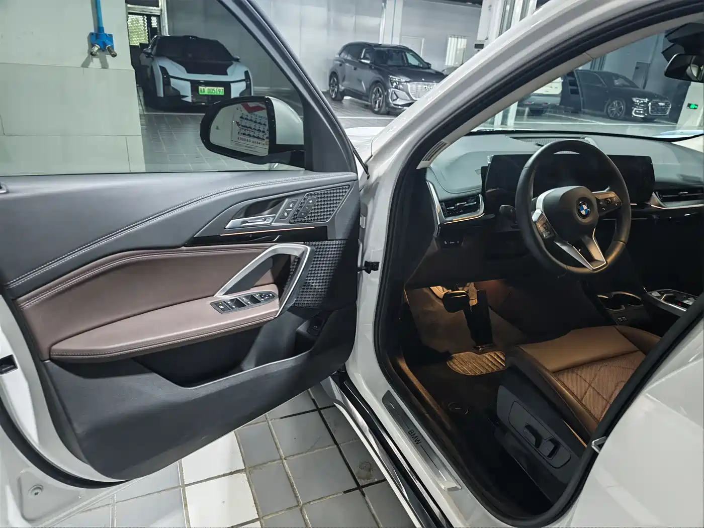 BMW X1 2023 sDrive20Li X Design Package фото 26