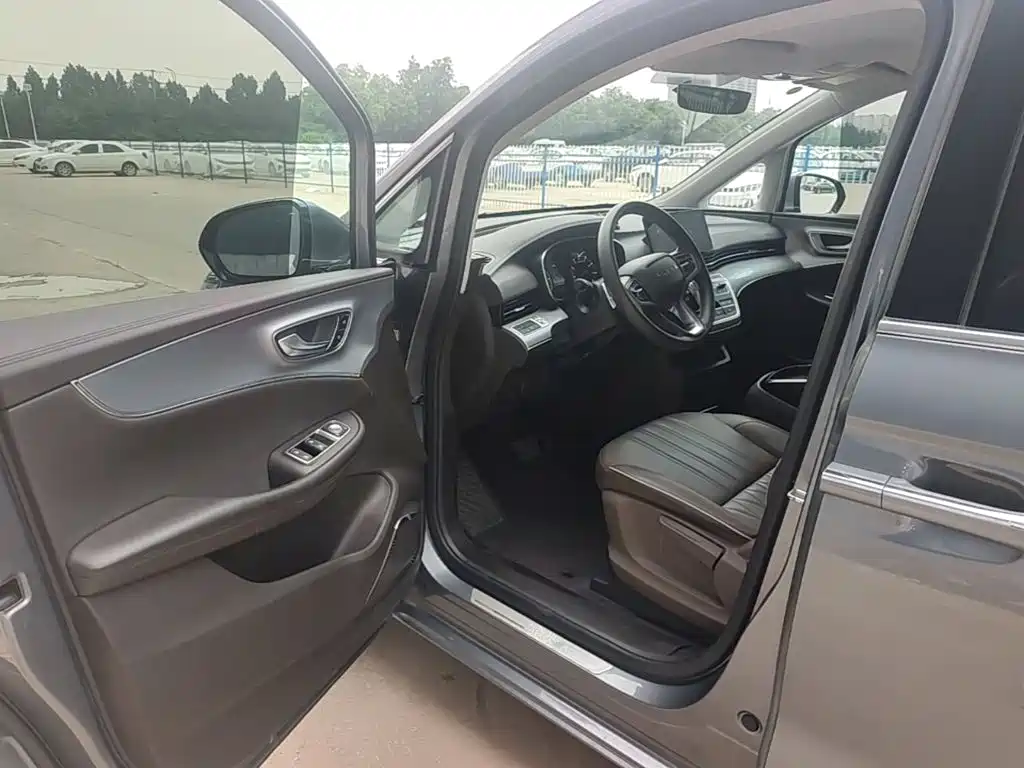 Roewe iMAX8 2024 2023 400TGI Comfort Edition