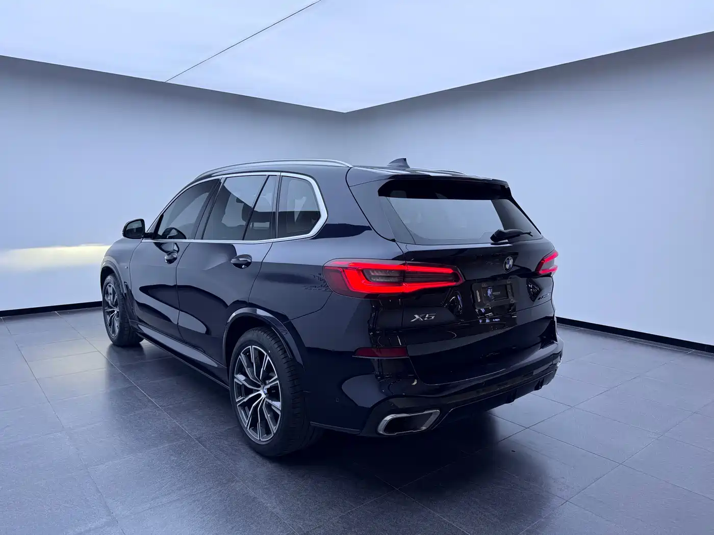 BMW X5 (Import) 2019 xDrive40i M Sport Package фото 3