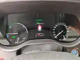 Фото 4 - Toyota Granvia