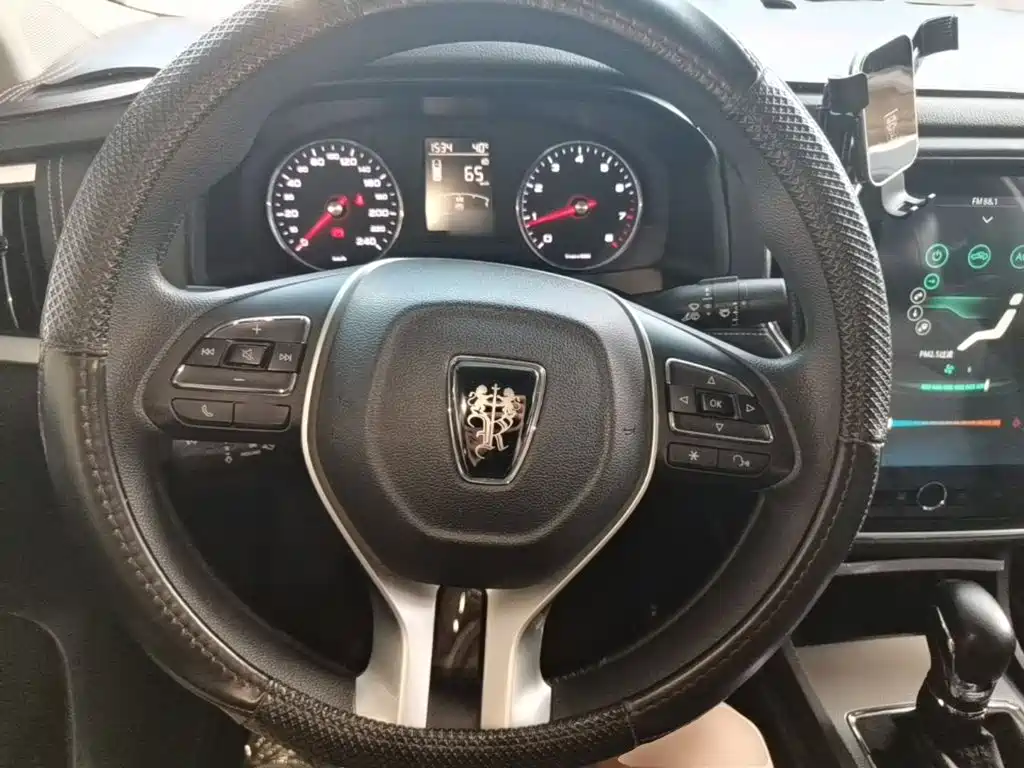 Roewe i6 2019 2019 PLUS 1.6L CVT 4G Connected Flagship Great Edition